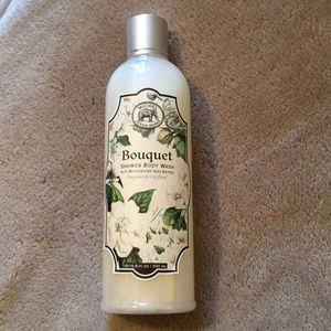 Bouquet Scented Shower Body Wash NWT 16.9 oz